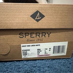 Sperry Crest Vibe Linen